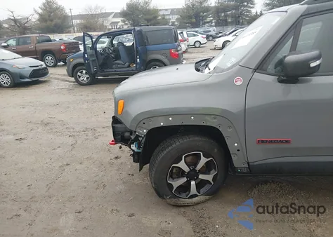 2021 Jeep Renegade Trailhawk 4X4 z USA, uszkodzony, nr VIN ZACNJDC18MPM66481